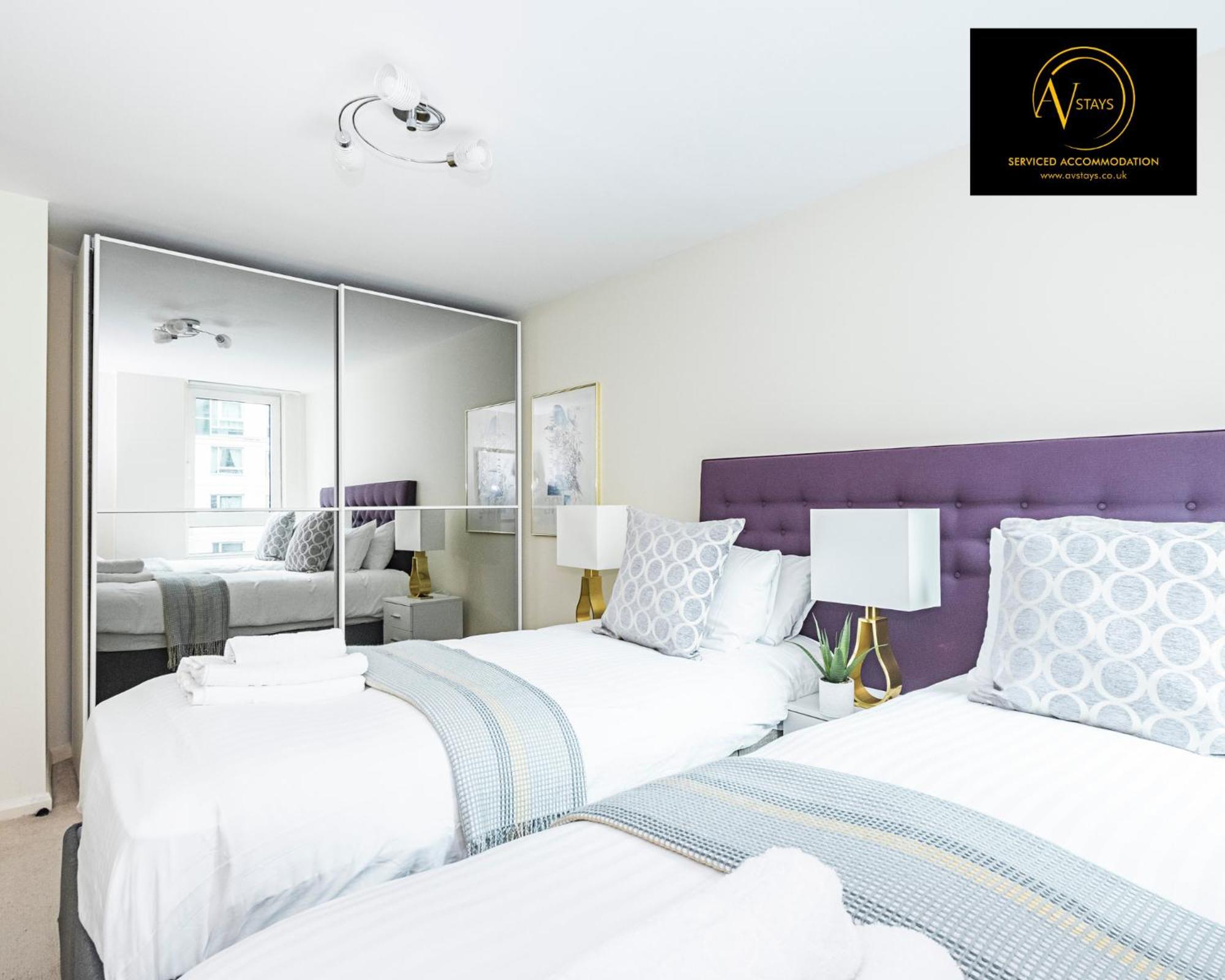 2 Bedroom Apartment Londra Dış mekan fotoğraf